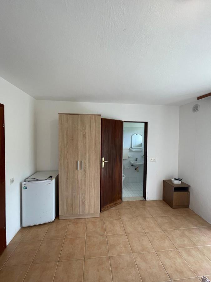 Hotel Summer Sky Ulcinj Zewnętrze zdjęcie