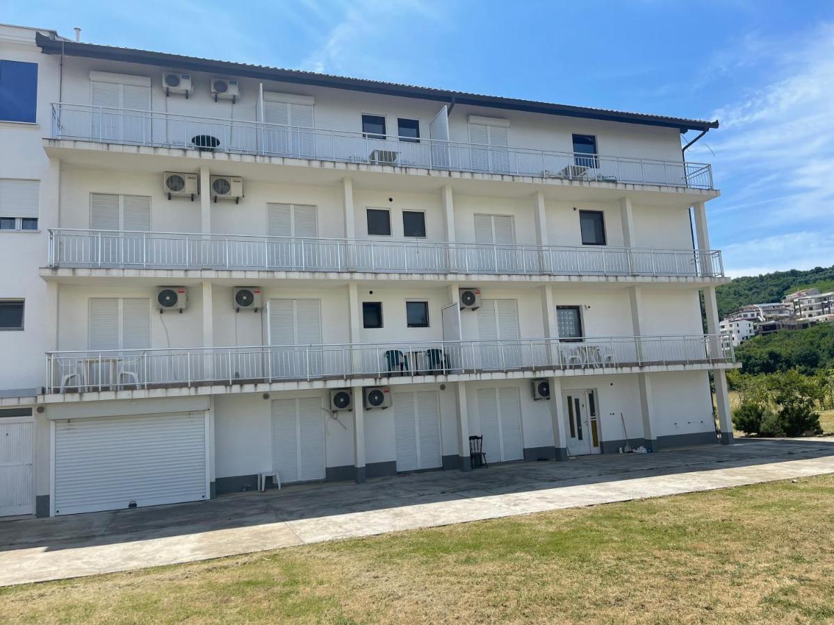 Hotel Summer Sky Ulcinj Zewnętrze zdjęcie